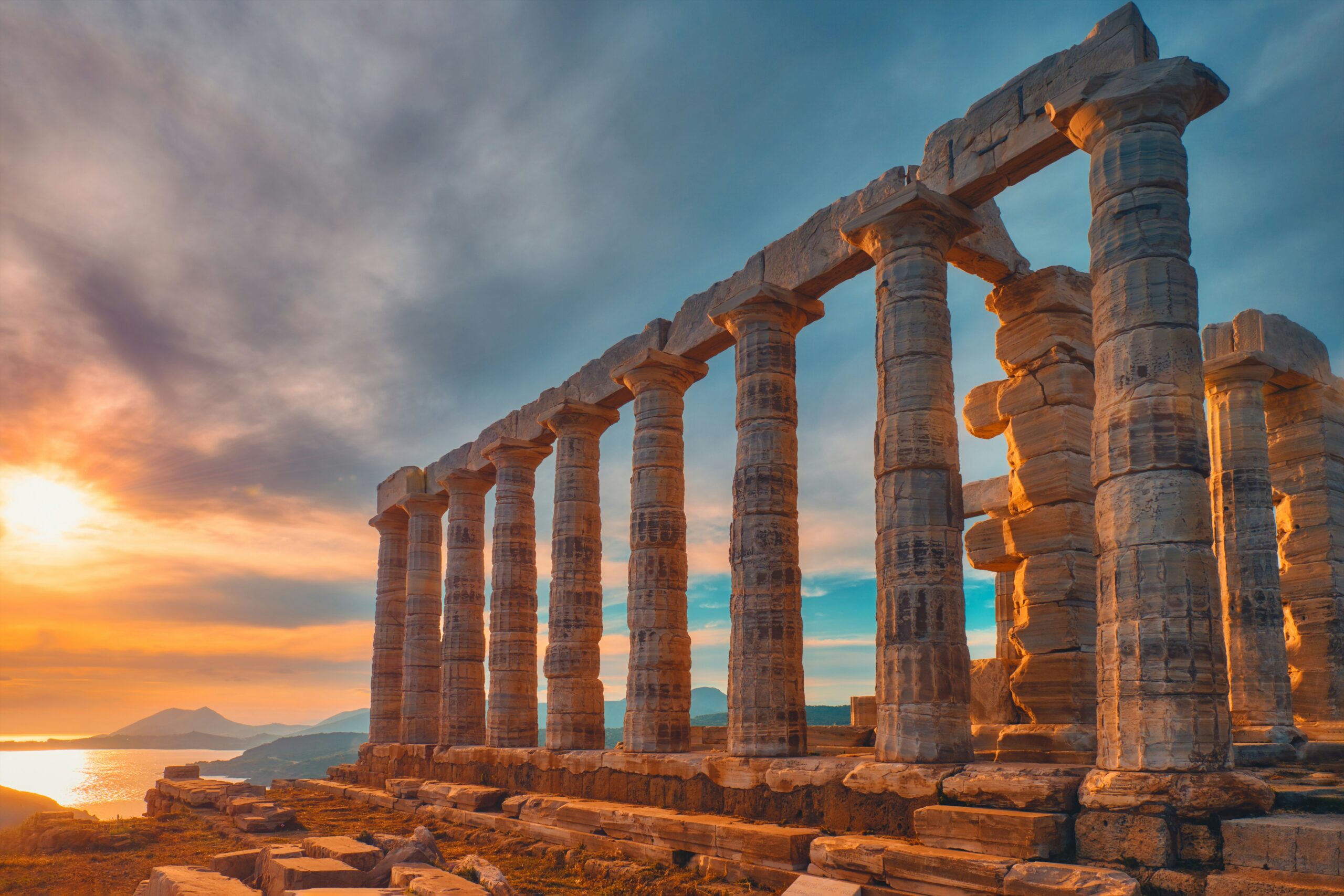 Exploring the Ancient Greek Parthenon: A Symbol of Classical Architecture