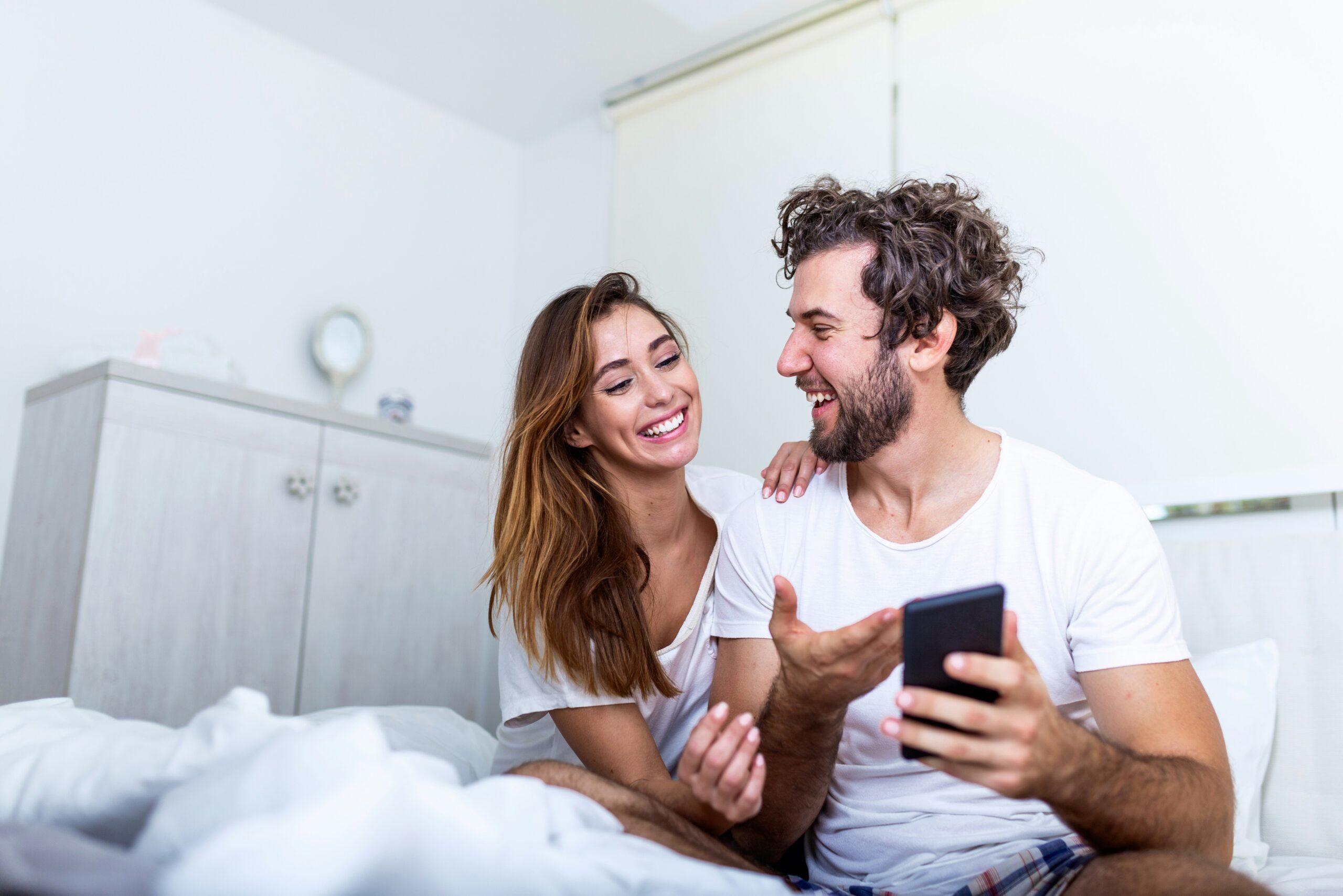 The Impact of Social Media on Modern Relationships