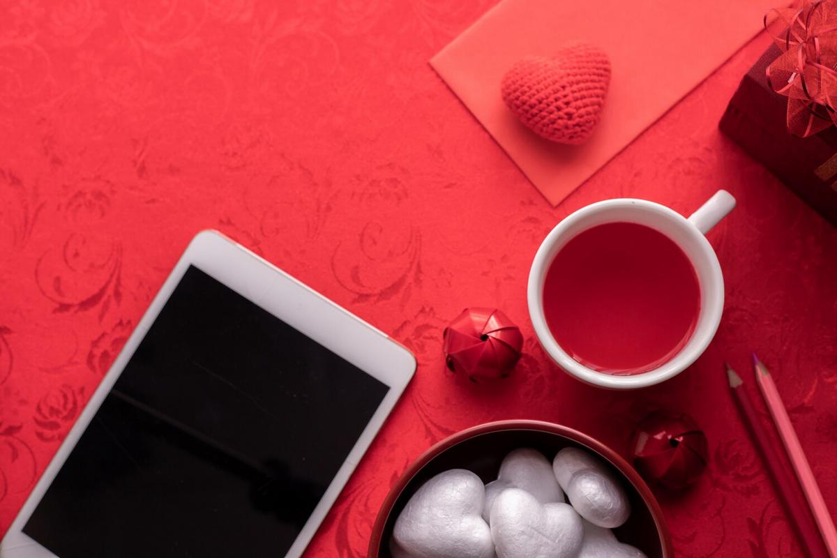 Dating During a Pandemic: Navigating Love in Uncertain Times